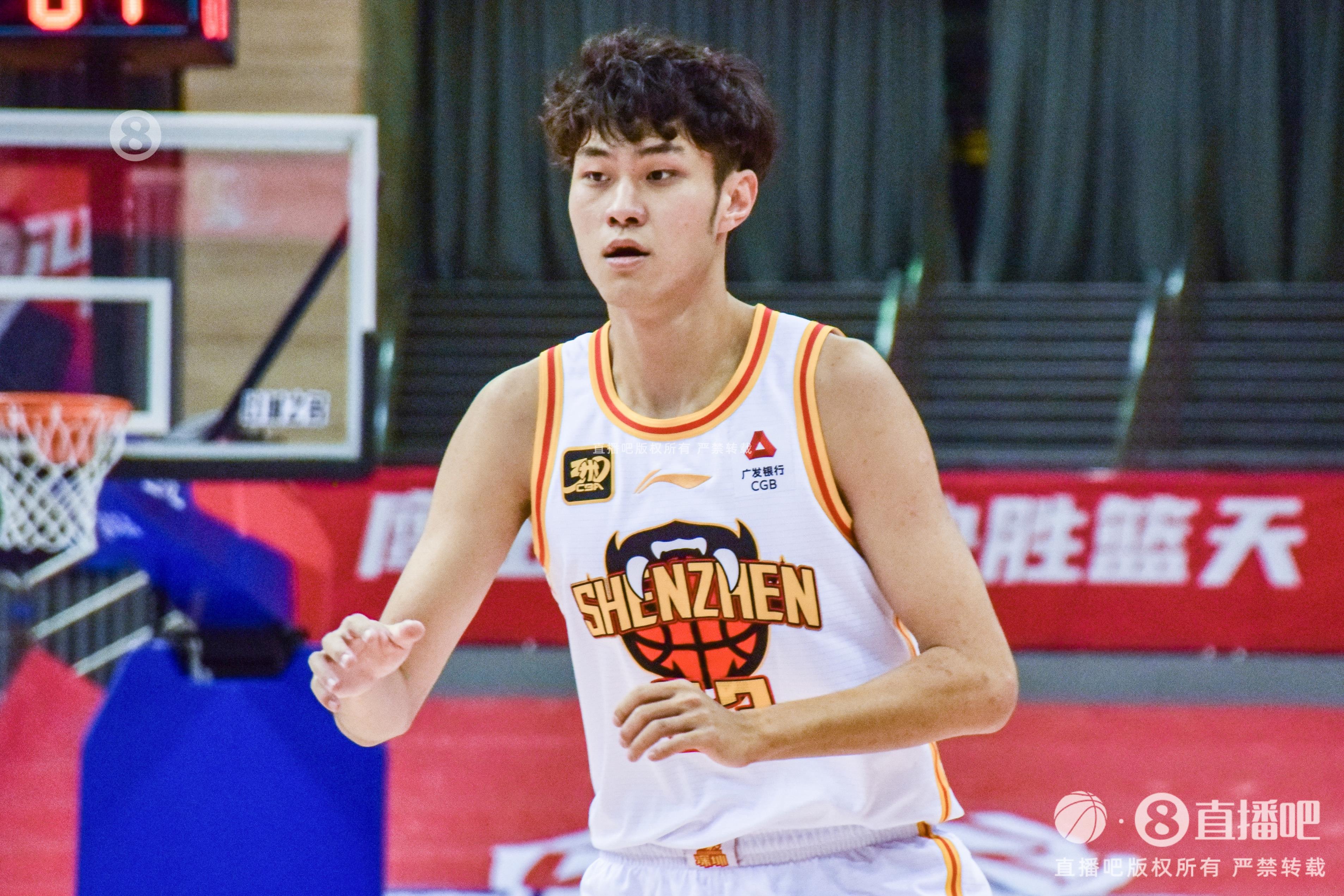 表現(xiàn)出色！王浩然14中7拿到20分3板6助2斷 正負(fù)值+30